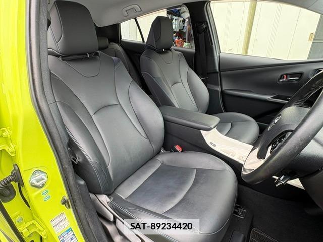 Toyota PRIUS 2017-10 7914544-2