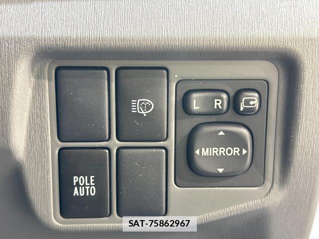 Toyota PRIUS 2010-03 7914572-4