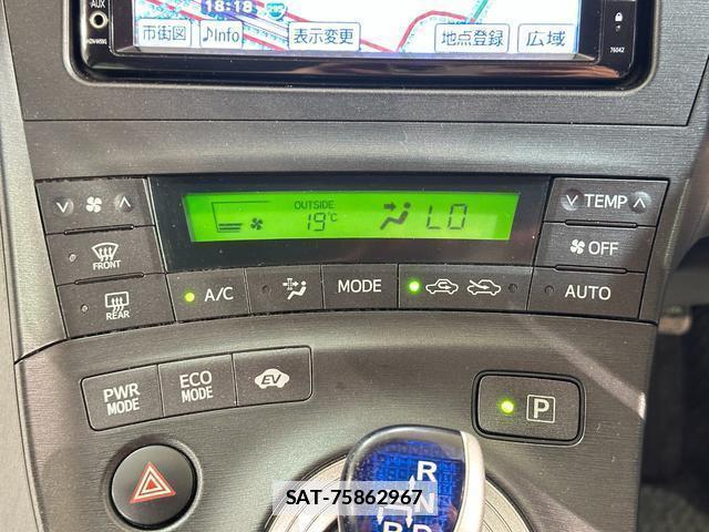Toyota PRIUS 2010-03 7914572-9