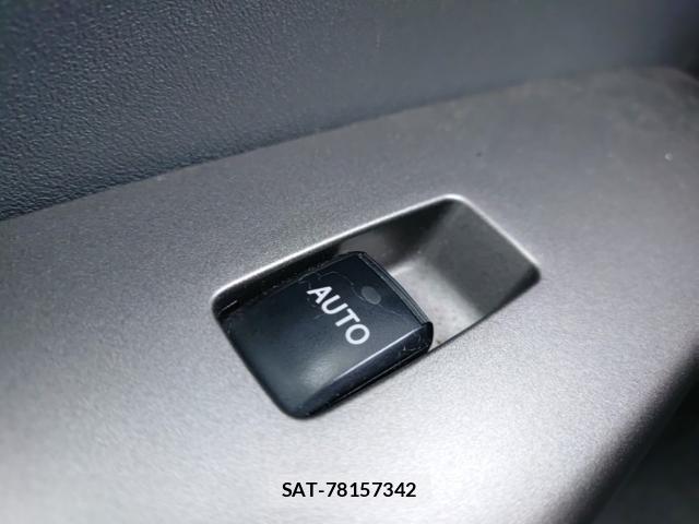 Toyota PRIUS 2008-05 7915007-12