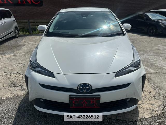 Toyota PRIUS 2019-03 7915166-13
