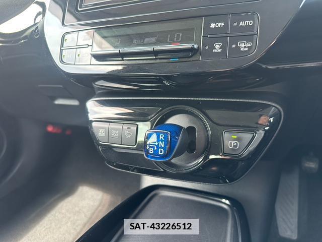 Toyota PRIUS 2019-03 7915166-4