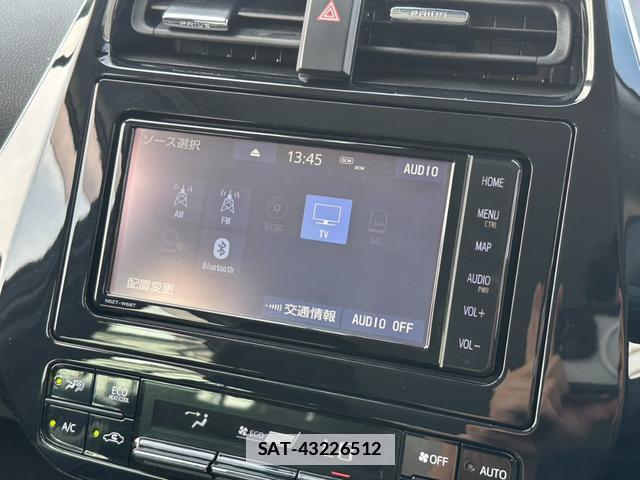 Toyota PRIUS 2019-03 7915166-5