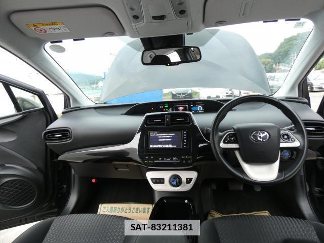 Toyota PRIUS 2018 7915285-1