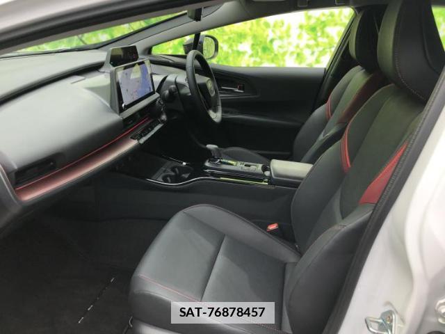 Toyota PRIUS 2025-04 7915770-5