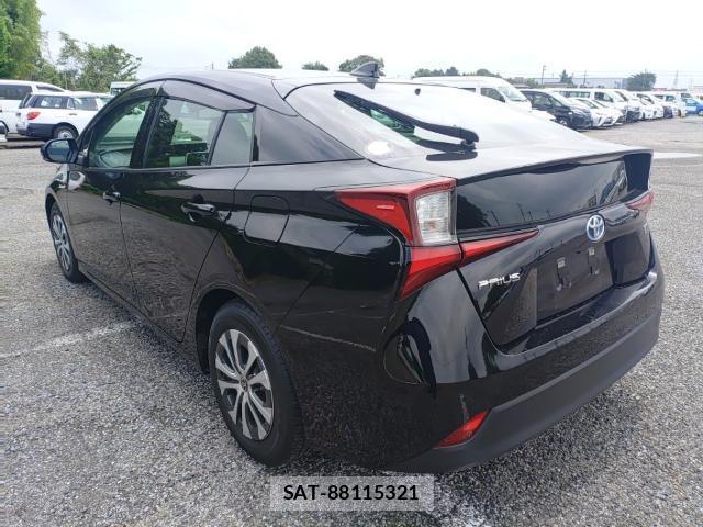 Toyota PRIUS 2019-07 7916658-5