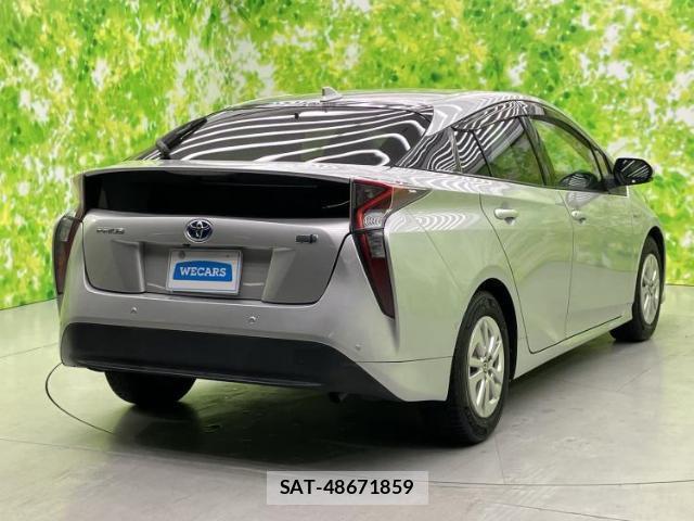 Toyota PRIUS 2017-12 7916963-2