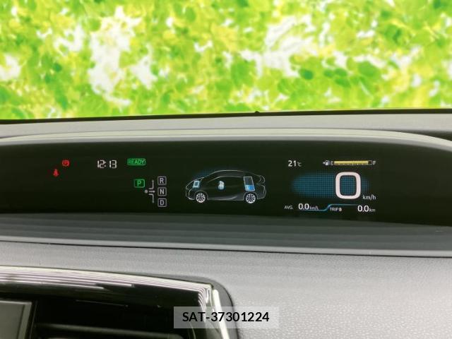 Toyota PRIUS 2017-06 7916981-13