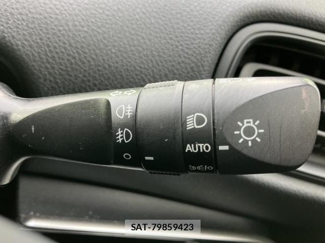 Toyota PRIUS 2021-03 7916999-14