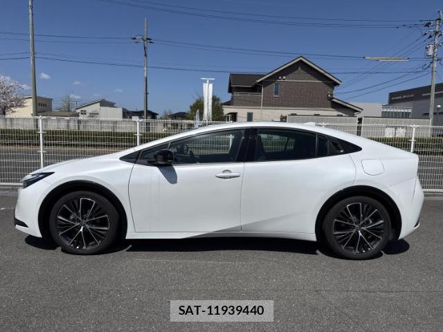 Toyota PRIUS 2025-03 7917043-1