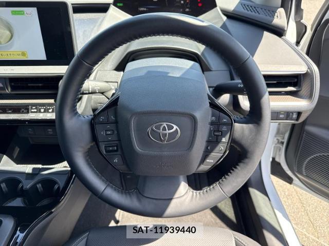 Toyota PRIUS 2025-03 7917043-14