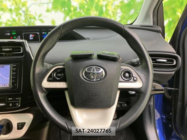 Toyota PRIUS 2016-06 7917053-14