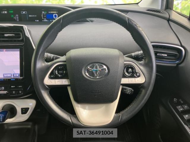 Toyota PRIUS 2017-09 7917077-14