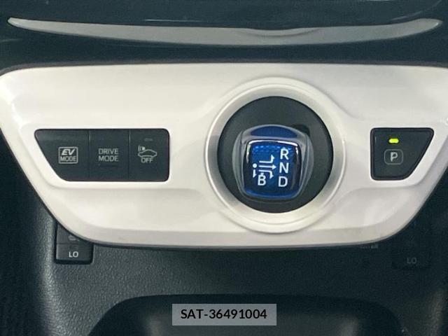 Toyota PRIUS 2017-09 7917077-17