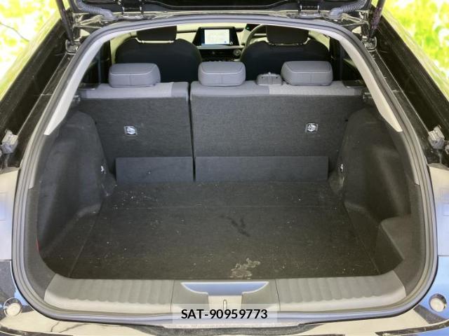 Toyota PRIUS 2023-10 7917116-7