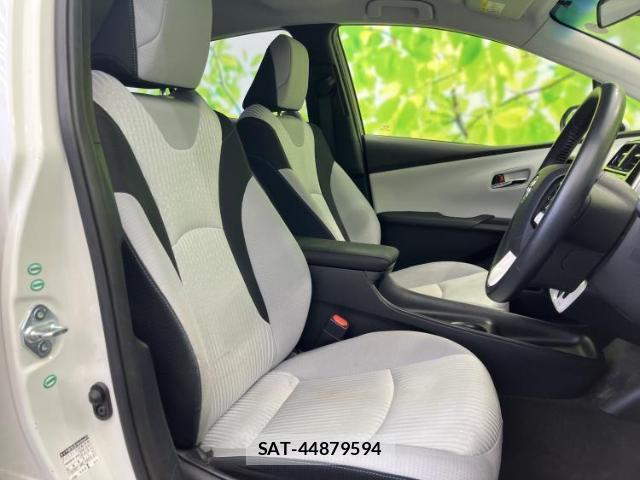Toyota PRIUS 2016-06 7917228-3