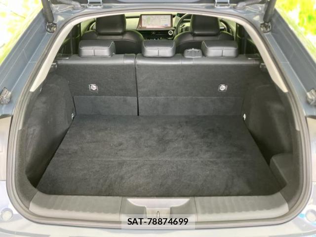 Toyota PRIUS 2023-06 7917233-7