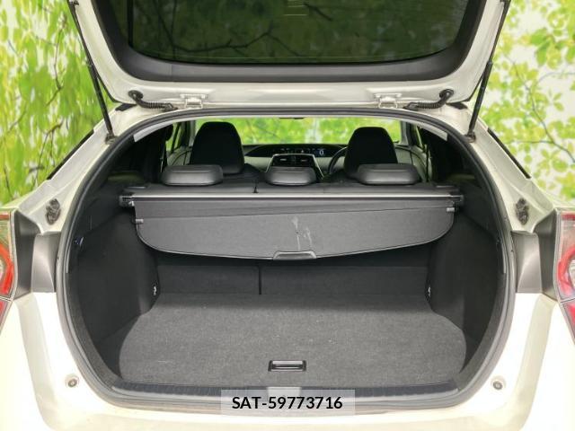 Toyota PRIUS 2016-06 7917259-7