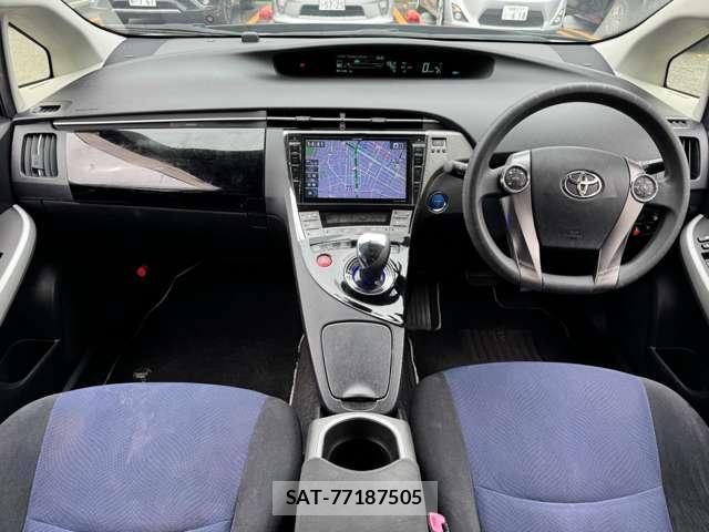 Toyota PRIUS 2012-06 7917401-1