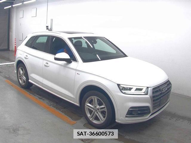 Audi Q5 2018-04 7915445-0