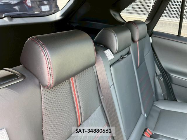 Toyota RAV4 PHV 2022-07 7916251-10