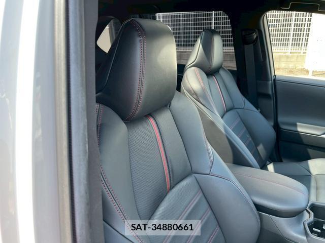 Toyota RAV4 PHV 2022-07 7916251-19