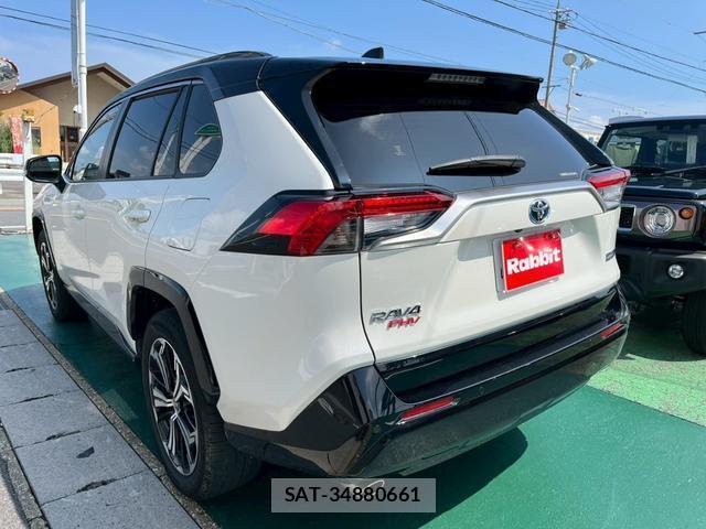 Toyota RAV4 PHV 2022-07 7916251-5