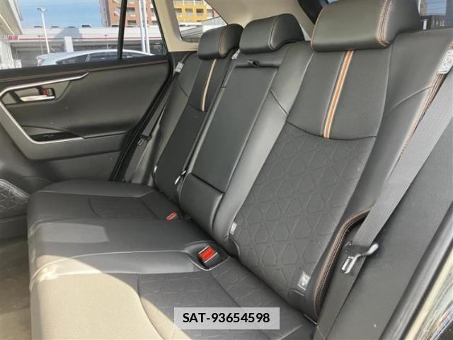 Toyota RAV4 2024-06 7913493-5