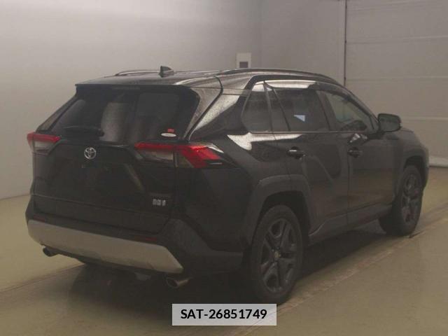 Toyota RAV4 2023-05 7915453-9