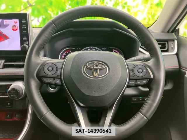 Toyota RAV4 2021-03 7917064-15