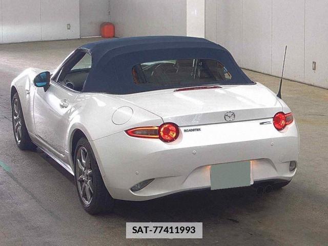Mazda ROADSTER 2022-04 7912903-4