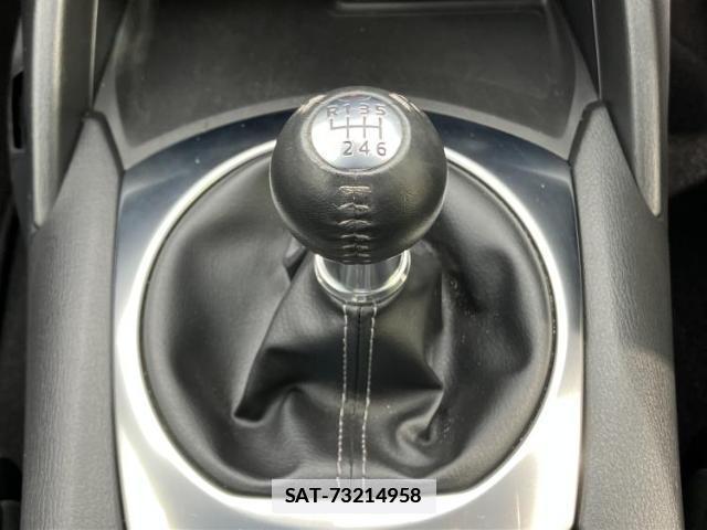 Mazda ROADSTER 2022-03 7913226-17