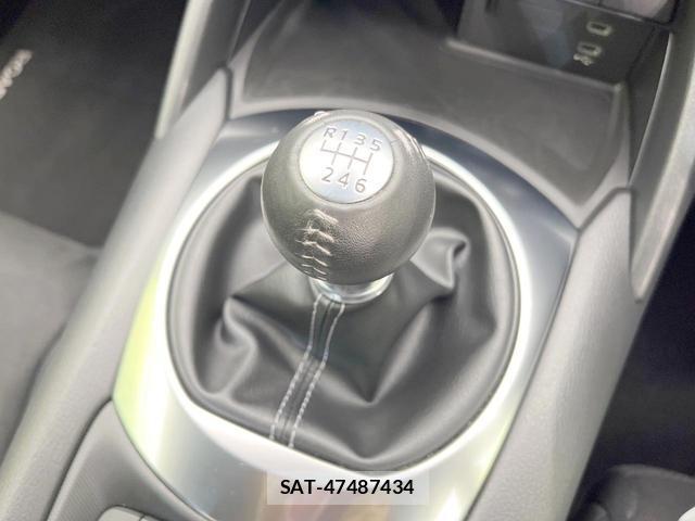 Mazda ROADSTER 2024-03 7914477-4