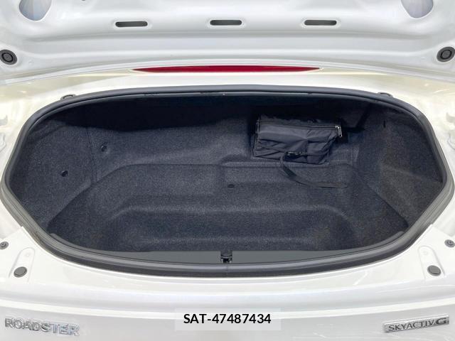 Mazda ROADSTER 2024-03 7914477-8
