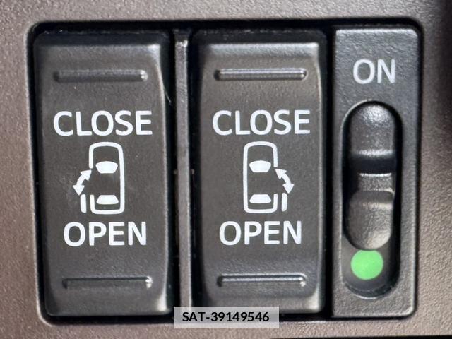 Toyota ROOMY 2019-09 7913194-5