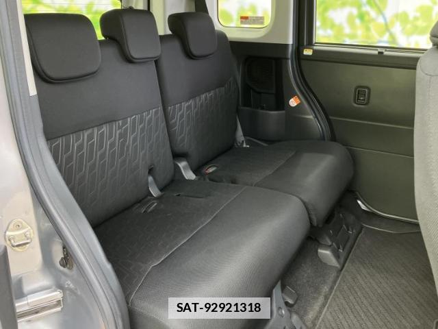 Toyota ROOMY 2019-07 7913230-4