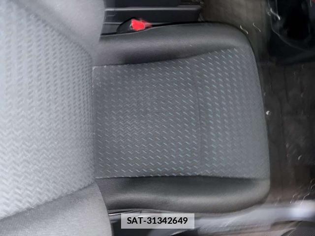 Toyota ROOMY 2022-08 7913287-11