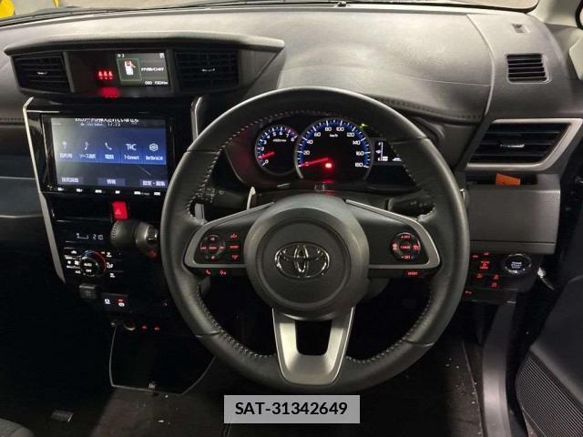 Toyota ROOMY 2022-08 7913287-15