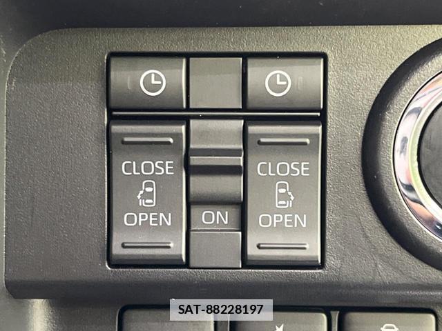 Toyota ROOMY 2025-02 7913346-4