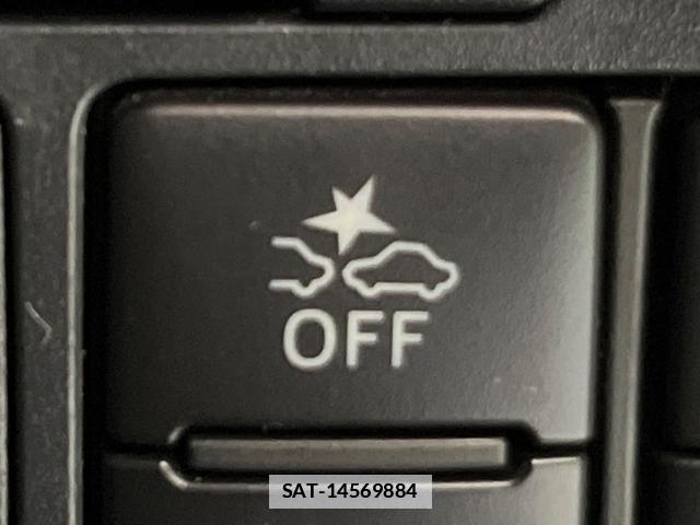 Toyota ROOMY 2018-12 7914093-4