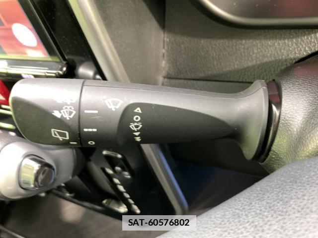 Toyota ROOMY 2018-07 7916053-16