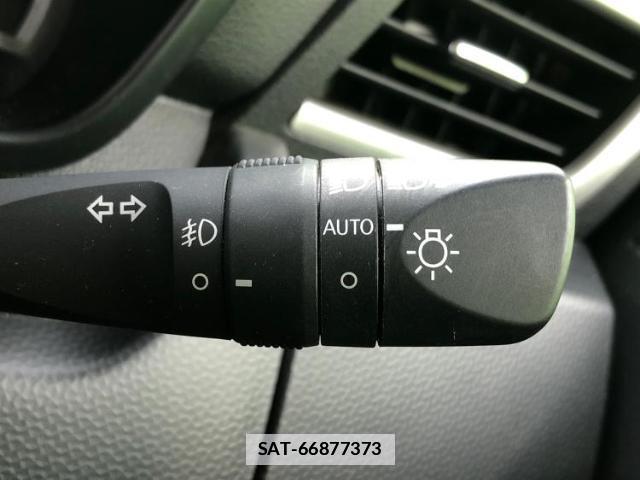 Toyota ROOMY 2023-01 7916756-15