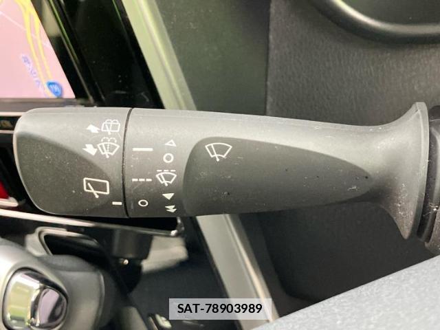 Toyota ROOMY 2021-10 7916987-17