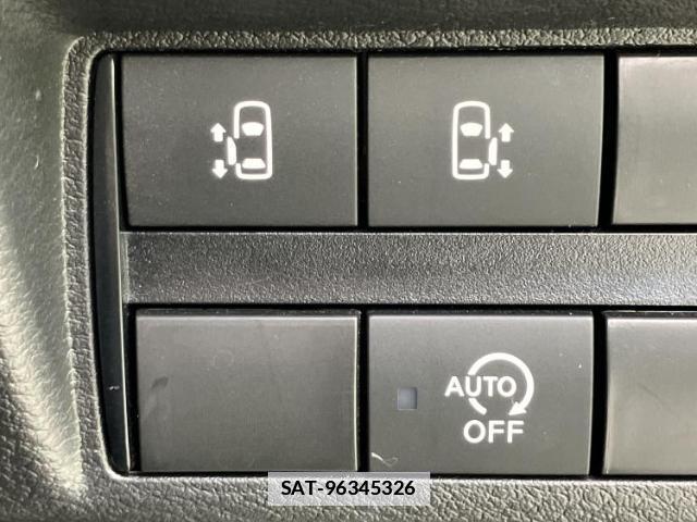 Nissan ROOX 2023-03 7916933-12