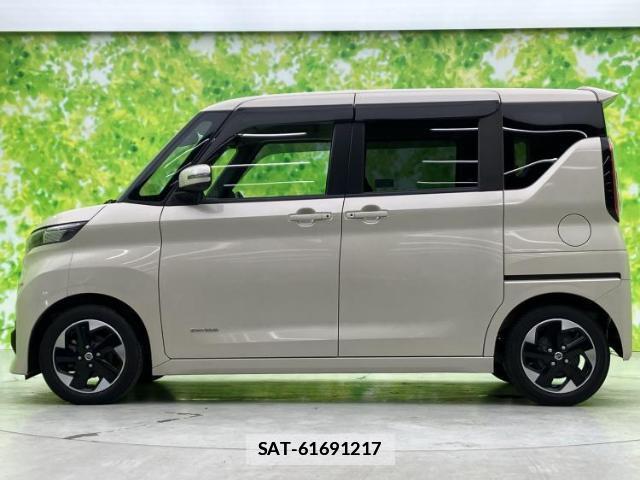 Nissan ROOX 2020-10 7916957-1