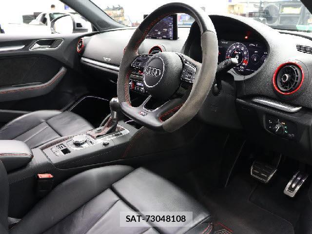 Audi RS3 2020-08 7917344-3