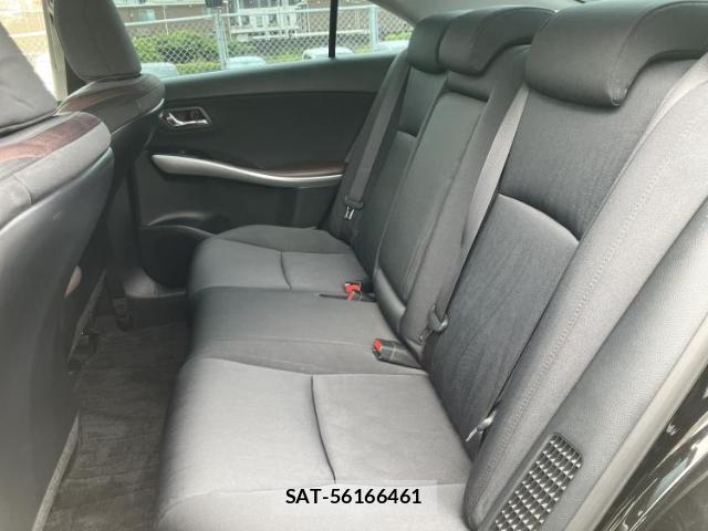 Toyota SAI 2014-10 7916979-6