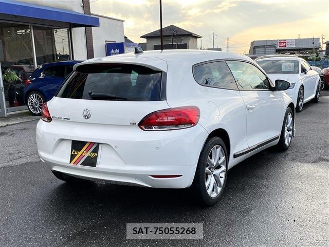 VolksWagen SCIROCCO 2009-09 7913434-13