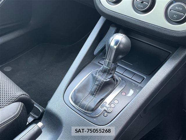 VolksWagen SCIROCCO 2009-09 7913434-15