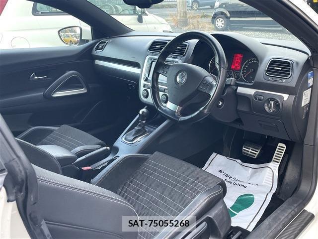 VolksWagen SCIROCCO 2009-09 7913434-2